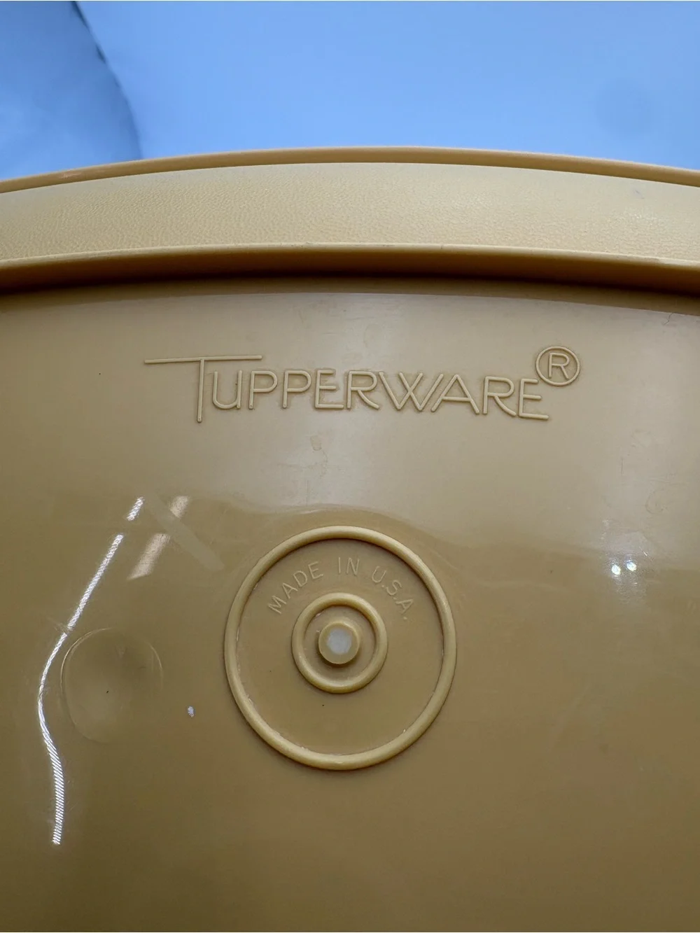 Tupperware vintage piece